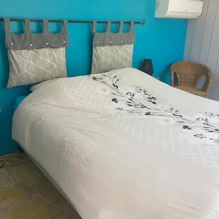 Le Clos Des Olivettes 3* Sainte-Croix-de-Quintillargues