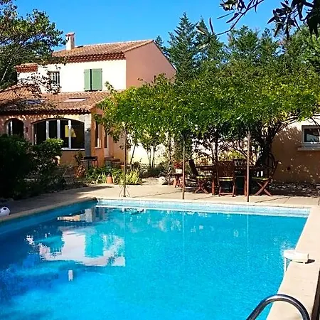 Le Clos Des Olivettes 3*